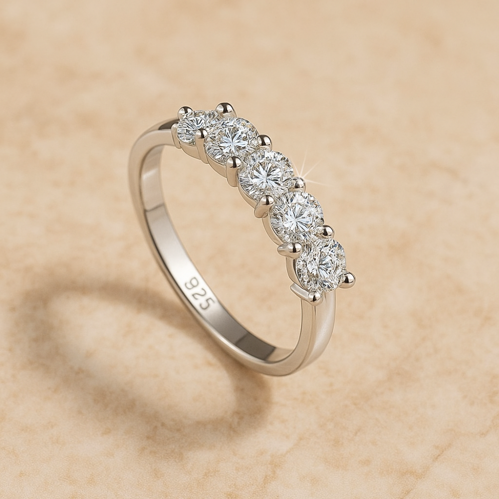 Sparkl365 Moissanite™ 5-ÉTOILES Eternity Band [18K White Gold over Silver S925]